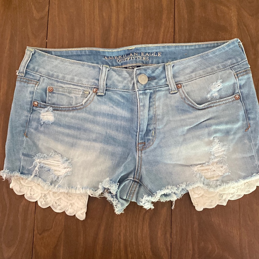 Women’s American Eagle shorts